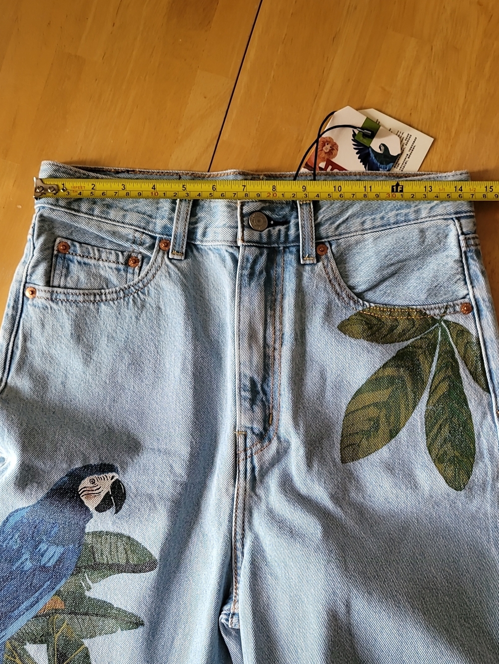 Levi’s x Farm Rio High Loose Jeans - Picture 10 of 16